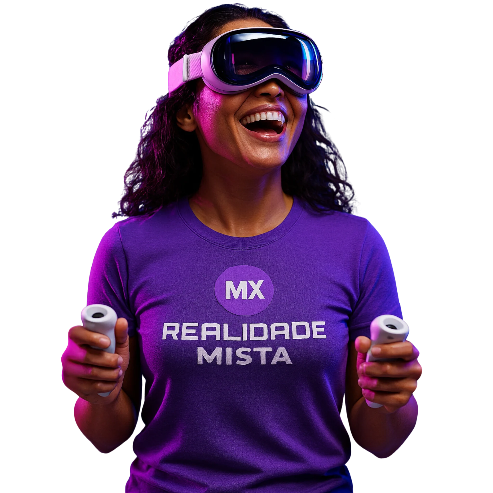 Mulher sorrindo com óculos de Realidade Mista e camiseta MX.