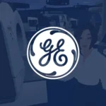 Miniatura do projeto de treinamento em metaverso desenvolvido para a GE, com logotipo centralizado e ambiente virtual ao fundo.