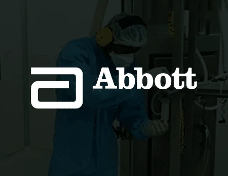 Miniatura do tour virtual em realidade virtual desenvolvido para a Abbott, com logotipo branco centralizado sobre fundo escuro.